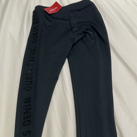 3/$20 NWT Girls guess tights size 12 black - Picture 2 of 2